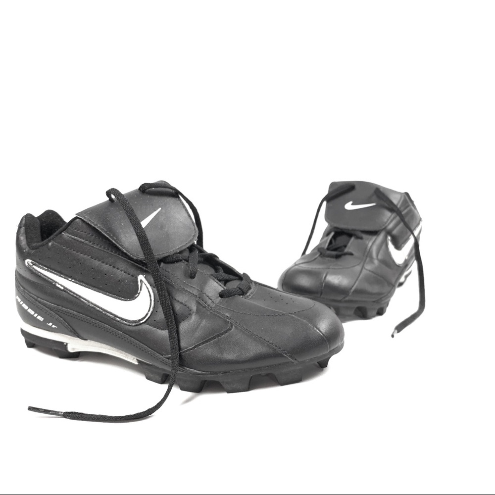 Nike Laceup Baseball Cleats Robbie JR Black Size 6